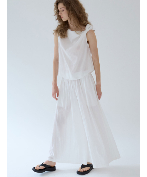 GRIDAJ（クリダジェイ）の「フレアワイドバンディングパンツ[ホワイト]（その他パンツ・レディース・ホワイト・SMALL/MEDIUM）」の2枚目の写真