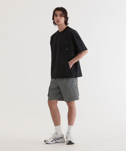 COVERNAT（カバーナット）の「ウーブンユーティリティレギュラーカーゴショーツSage Gray（その他パンツ・レディース・その他・SMALL/MEDIUM/LARGE/X-LARGE/XX-LARGE）」の5枚目の写真