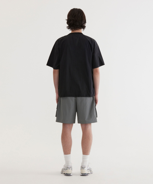 COVERNAT（カバーナット）の「ウーブンユーティリティレギュラーカーゴショーツSage Gray（その他パンツ・レディース・その他・SMALL/MEDIUM/LARGE/X-LARGE/XX-LARGE）」の6枚目の写真