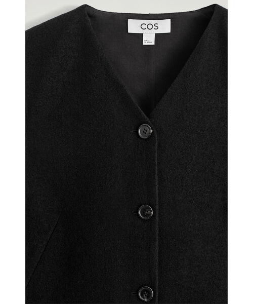 COS（コス）の「メリノウールボタンミニドレス（ワンピース・レディース・ベージュ/ブラック・XL/XS/36/38/M/L）」の3枚目の写真