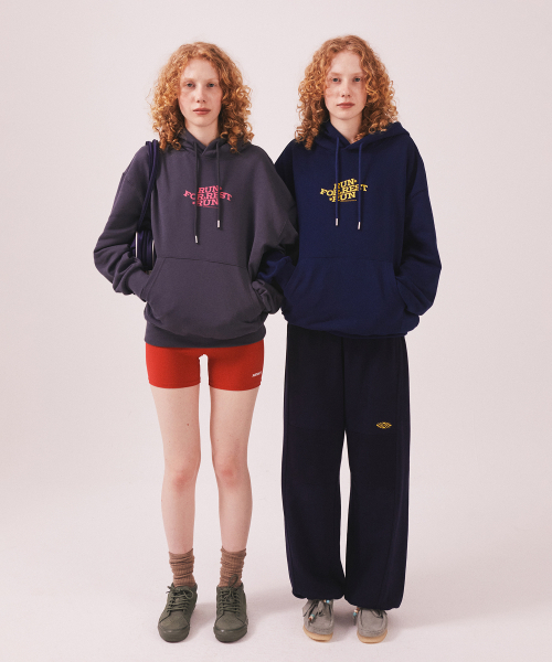MENASOO（ミナス）の「For Rest Run Basic Hoodie_Charcoal（パーカー・レディース・ダークグレー・SMALL/MEDIUM）」の11枚目の写真