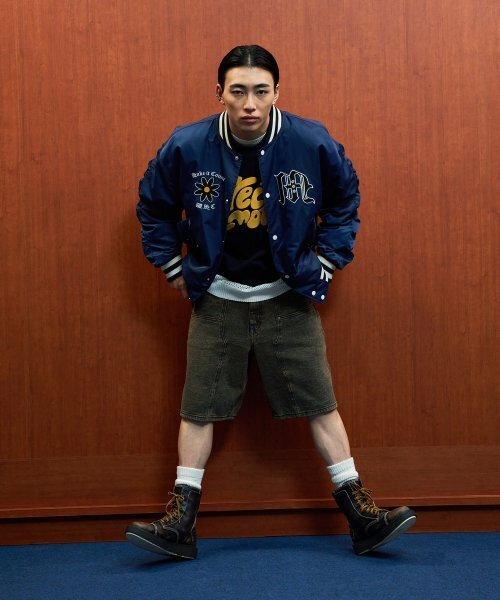WMC(ダブリューエムシー)の「ニューモダンバスティジャンパー_NAVY(スタジャン・レディース・ネイビー・MEDIUM/LARGE/X-LARGE)」の6枚目の写真