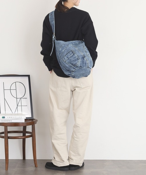 crossi(クロッシー)の「パッチポケットデニムショルダーバッグ(ショルダーバッグ・レディース・ブルー/ブラック/ネイビー・FREE)」の6枚目の写真