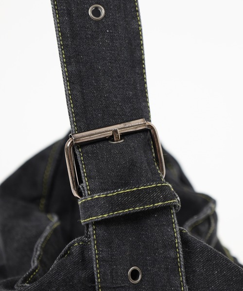 crossi(クロッシー)の「パッチポケットデニムショルダーバッグ(ショルダーバッグ・レディース・ブルー/ブラック/ネイビー・FREE)」の17枚目の写真