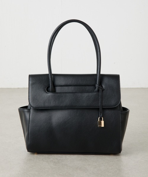 PAPILLONNER(パピヨネ)の「PAPILLONNER/ベーシックフラップトートバッグ/セレモニー(トートバッグ・レディース・ブラック/ベージュ・FREE)」の15枚目の写真