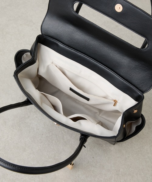 PAPILLONNER(パピヨネ)の「PAPILLONNER/ベーシックフラップトートバッグ/セレモニー(トートバッグ・レディース・ブラック/ベージュ・FREE)」の6枚目の写真