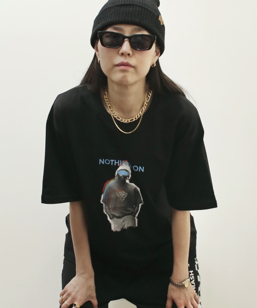 NOTHINGON(ナッシング オン)の「マンインブラックグラフィック半袖Tシャツブラック(Tシャツ/カットソー・メンズ・その他・MEDIUM/SMALL/X-LARGE/LARGE)」の11枚目の写真
