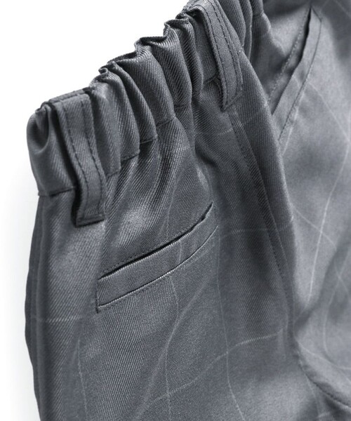 BRANSHES（ブランシェス）の「【フォーマル】ハーフパンツ（スーツパンツ・キッズ・ネイビー/チャコールグレー・130/120/110）」の19枚目の写真