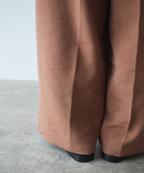 yuni(ユニ )の「Linen/Polyester wide パンツ(その他パンツ・レディース・ブラウン/ブラック・S/M)」の4枚目の写真
