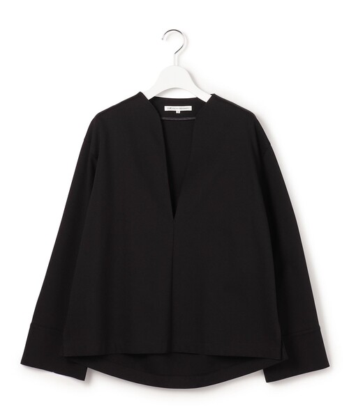 23区(ニジュウサンク)の「コンパクトツイル Vネック カットソー(Tシャツ/カットソー・レディース・ブラック系/ベージュ系・38)」の7枚目の写真