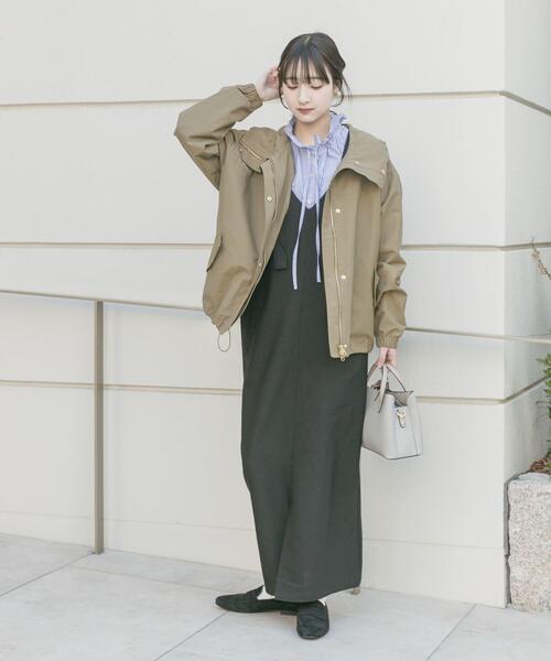 ITEMS URBANRESEARCH（アイテムズ アーバンリサーチ）の「『イージーケア』撥水マウンテンパーカー（マウンテンパーカー・レディース・ブラック/ホワイト系その他/ベージュ系その他・FREE）」の5枚目の写真