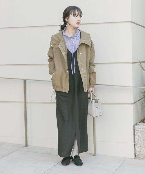 ITEMS URBANRESEARCH（アイテムズ アーバンリサーチ）の「『イージーケア』撥水マウンテンパーカー（マウンテンパーカー・レディース・ブラック/ホワイト系その他/ベージュ系その他・FREE）」の6枚目の写真