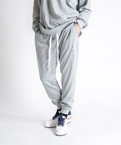 TOMMY HILFIGER（トミーヒルフィガー）の「【TOMMY HILFIGER】スウェットパンツ　裏起毛　部屋着　薄手（スウェットパンツ・メンズ・ネイビー/グレー・M/L/XL）」の2枚目の写真