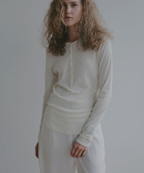 新品 ETRE TOKYO シアーヘンリーネックプルオーバー ETRE TOKYO シアーヘンリーネックプルオーバー ELENDEEKetc セレクト