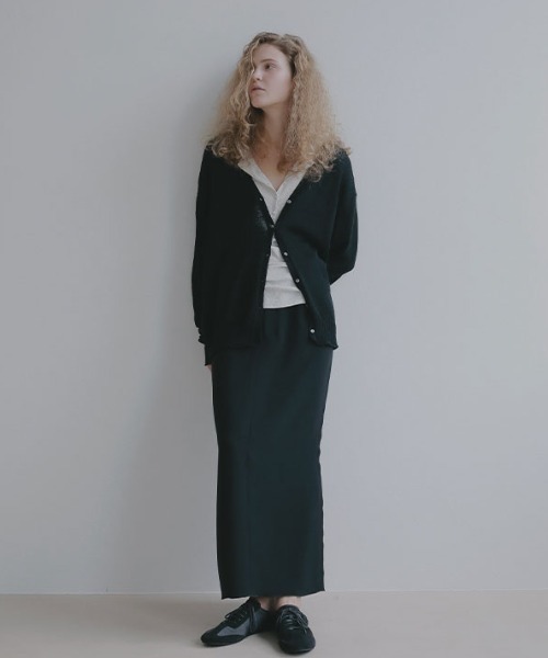 ETRE TOKYO（エトレトウキョウ）の「【再入荷！/先行予約】ヘンリーネックシアープルオーバー（Tシャツ/カットソー・レディース・アイボリー/ブラック/ブルー/グレー・FREE）」の11枚目の写真