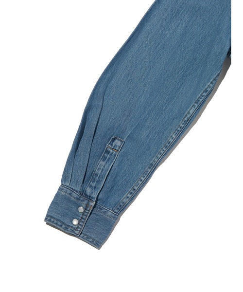 Levi's(リーバイス)の「Levi's/リーバイス TEODORA ウエスタンシャツ(シャツ/ブラウス・レディース・インディゴブルー・XS/S/M)」の5枚目の写真