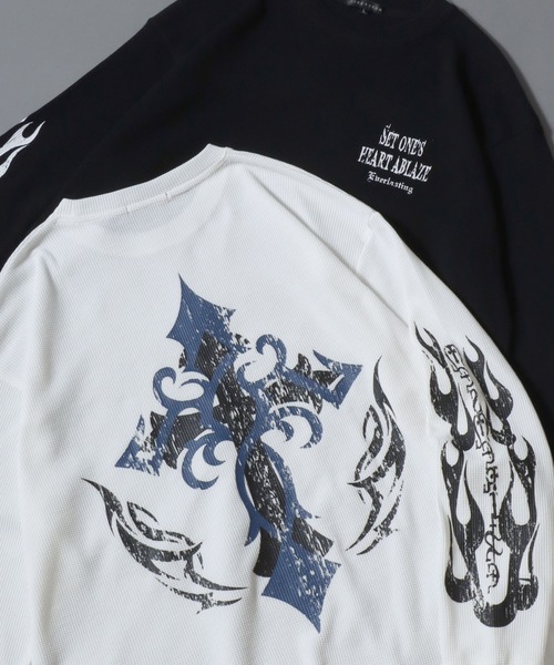 SITRY(シトリー)の「2026AW新柄 Darkness Graphic Print Thermal/クロスロゴ スカルロゴ トライバルロゴ バックプリント 袖プリント サーマル ワッフル ロンT 長袖Tシャツ(Tシャツ/カットソー・メンズ・ホワイト/ホワイト系その他/ブラック/ブラック系その他/ホワイト系その他2/ホワイト系その他3/ブラック系その他2/ブラック系その他3・M/L)」の2枚目の写真