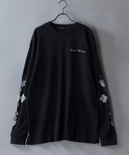 SITRY(シトリー)の「2026AW新柄 Darkness Graphic Print Thermal/クロスロゴ スカルロゴ トライバルロゴ バックプリント 袖プリント サーマル ワッフル ロンT 長袖Tシャツ(Tシャツ/カットソー・メンズ・ホワイト/ホワイト系その他/ブラック/ブラック系その他/ホワイト系その他2/ホワイト系その他3/ブラック系その他2/ブラック系その他3・M/L)」の16枚目の写真