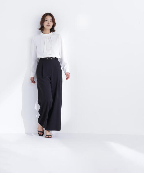 NATURAL BEAUTY BASIC(ナチュラルビューティーベーシック)の「◇ラッフルボウタイブラウス(シャツ/ブラウス・レディース・オフホワイト/ベージュ/ライトグリーン・SMALL/MEDIUM)」の9枚目の写真
