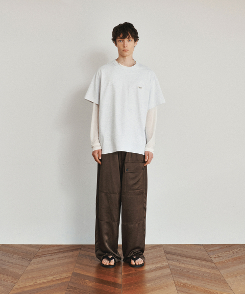 HEUTE(ホイテ)の「HEUTE T-SHIRT (M/GREY)(Tシャツ/カットソー・メンズ・その他・M/L)」の2枚目の写真