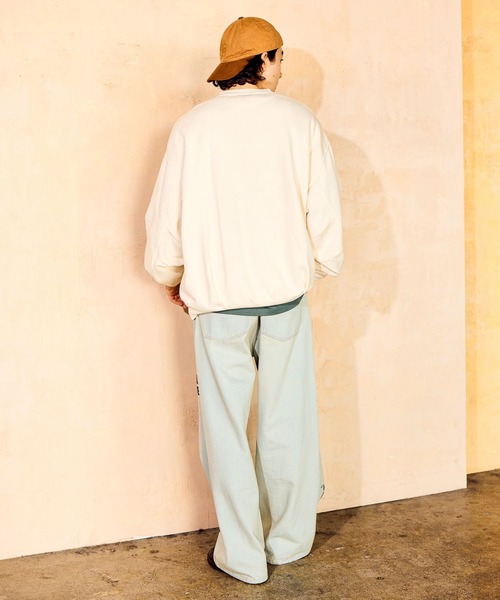 niko and...(ニコアンド)の「裏毛ピグメントヘンリープルオーバー(Tシャツ/カットソー・メンズ・オフホワイト/チャコール/ライトブラウン/グリーン・MEDIUM/LARGE)」の7枚目の写真