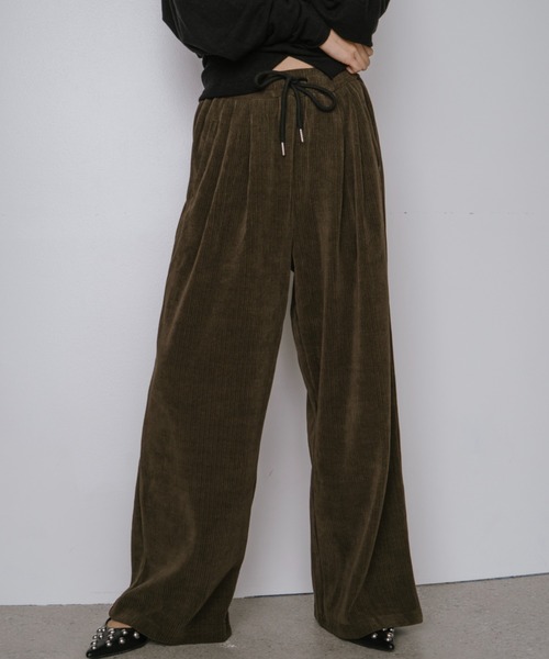 VION（ヴィオン）の「コーデュロイイージーワイドパンツ / Corduroy Easy Wide Pants（その他パンツ・レディース・ブラック/カーキ・FREE）」の12枚目の写真
