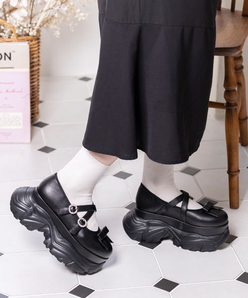attagirl（アタガール）の「厚底スニーカーソールリボンシューズ（ドレスシューズ・レディース・ブラック/ホワイト・L/M/S/3L/LL）」の5枚目の写真