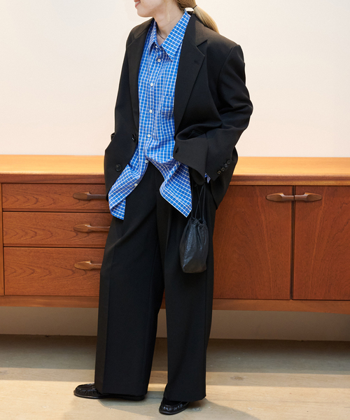 OUTDOOR PRODUCTS（アウトドアプロダクツ）の「≪/WEB・横浜店限定カラーあり≫ORDINARY タックワイドスラックス（スラックス・レディース・ベージュ/ブラック/チャコールグレー・40/38/36/34）」の13枚目の写真