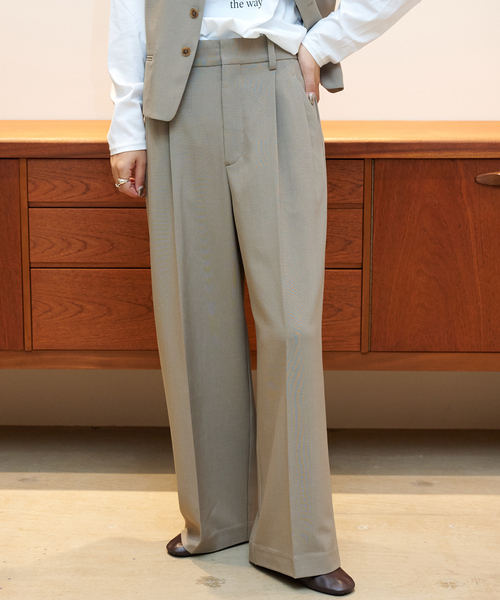 OUTDOOR PRODUCTS（アウトドアプロダクツ）の「≪/WEB・横浜店限定カラーあり≫ORDINARY タックワイドスラックス（スラックス・レディース・ベージュ/ブラック/チャコールグレー・40/38/36/34）」の18枚目の写真