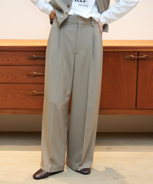 OUTDOOR PRODUCTS（アウトドアプロダクツ）の「≪/WEB・横浜店限定カラーあり≫ORDINARY タックワイドスラックス（スラックス・レディース・ベージュ/ブラック/チャコールグレー・40/38/36/34）」の19枚目の写真