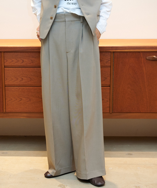 OUTDOOR PRODUCTS（アウトドアプロダクツ）の「≪/WEB・横浜店限定カラーあり≫ORDINARY タックワイドスラックス（スラックス・レディース・ベージュ/ブラック/チャコールグレー・40/38/36/34）」の20枚目の写真