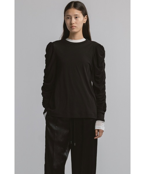 CINOH(チノ)の「SHEF GATHERED SLEEVE LONG T SHIRT(Tシャツ/カットソー・レディース・ブラック/ホワイト・38)」の17枚目の写真