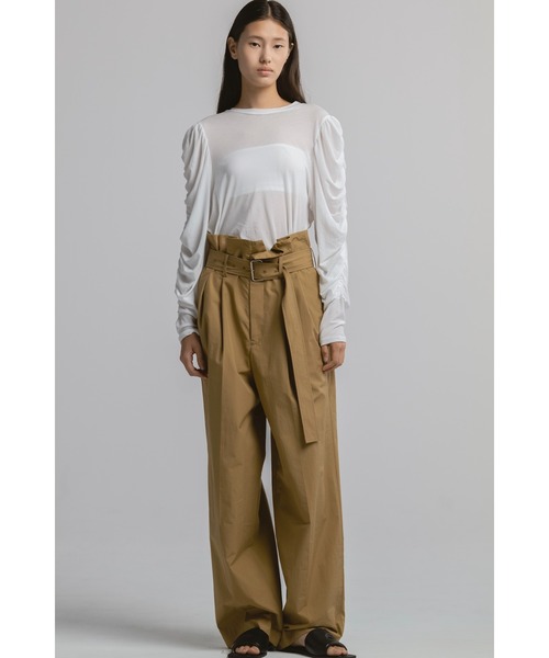 CINOH(チノ)の「SHEF GATHERED SLEEVE LONG T SHIRT(Tシャツ/カットソー・レディース・ブラック/ホワイト・38)」の9枚目の写真