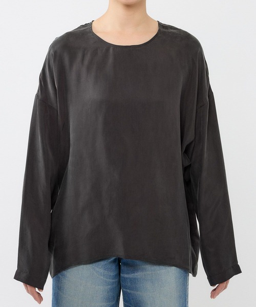 BARNYARDSTORM（バンヤードストーム）の「BARNYARDSTORM / キュプラフィブリルTブラウス【JAPAN FABRIC】（シャツ/ブラウス・レディース・オフホワイト/チャコールグレー・FREE）」の4枚目の写真