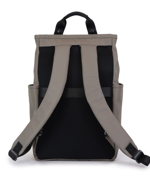 Un coeur（アンクール）の「【Un coeur/アンクール】2WAY SQUARE RUCKSACK L / ツーウェイ スクエア リュック L　RUI / K905069（バックパック/リュック・メンズ・グレイッシュベージュ/ブラック/ブラウン/グレー・FREE）」の6枚目の写真