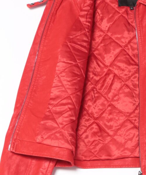 Desigual(デシグアル)の「レッドレザー調バイカージャケット(テーラードジャケット・レディース・レッド・S/M/L/XL/XS)」の6枚目の写真