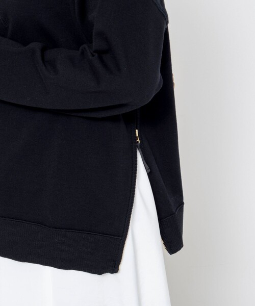 Rie Miller（リエミラー）の「《手洗い可能》トレーナー風プルオーバーサイドZIP（ニット/セーター・レディース・ネイビー/キナリ/ライトグレー・38）」の9枚目の写真