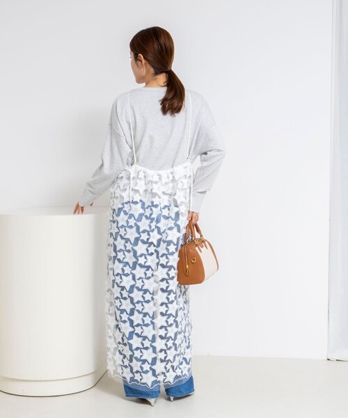 Rie Miller（リエミラー）の「《手洗い可能》トレーナー風プルオーバーサイドZIP（ニット/セーター・レディース・ネイビー/キナリ/ライトグレー・38）」の14枚目の写真