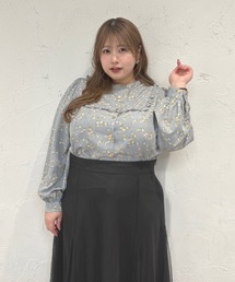 Louiosy（ルオシー）の「【大きいサイズ】チャーム付き花柄フリルブラウス（シャツ/ブラウス）」