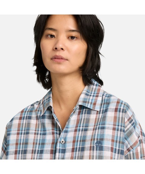 Timberland(ティンバーランド)の「リネン ブレンド ヤーン ダイ プレイド 半袖 シャツ ユニセックス(シャツ/ブラウス・メンズ・ネイビー・MEDIUM/XX-LARGE/X-LARGE/SMALL/LARGE)」の4枚目の写真