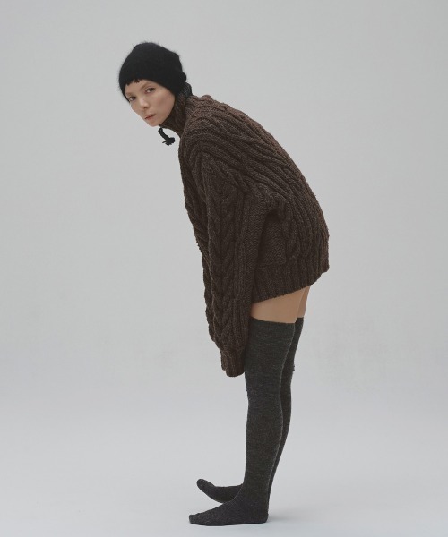 TODAYFUL（トゥデイフル）の「Volume Handknit Cardigan（カーディガン/ボレロ・レディース・ブラウン/キナリ・FREE）」の9枚目の写真