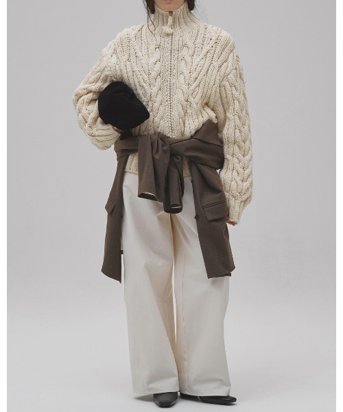 TODAYFUL（トゥデイフル）の「Volume Handknit Cardigan（カーディガン/ボレロ・レディース・ブラウン/キナリ・FREE）」の13枚目の写真