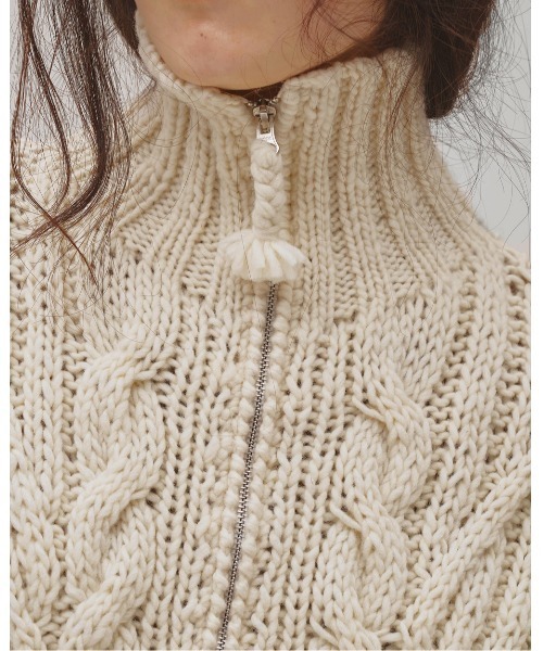 TODAYFUL（トゥデイフル）の「Volume Handknit Cardigan（カーディガン/ボレロ・レディース・ブラウン/キナリ・FREE）」の16枚目の写真