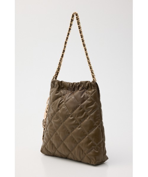 SLY（スライ）の「QUILTING F/LEATHER CHAIN BAG キルティングフェイクレザーチェーンバッグ（ショルダーバッグ・レディース・アイボリー/ブラック/カーキ・FREE）」の9枚目の写真