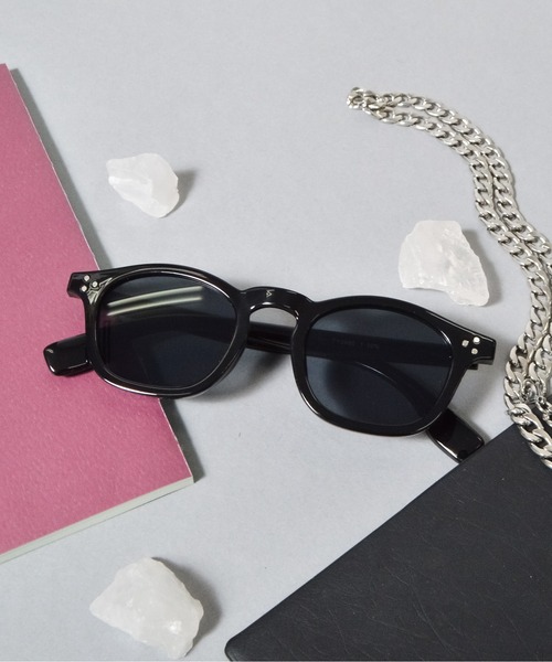 DOUBLE STEAL（ダブルスティール）の「【選べる2デザイン】カラーレンズサングラス(ウェリントン/クラウンパント)（サングラス・メンズ・ブラック系1/グリーン系2/モカ/ブルー系1/ブラック系2/ベージュ系1/クリア/グレー系その他/グレー系2/ブラウン系2・FREE）」の2枚目の写真