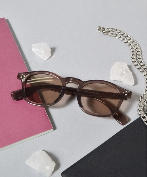 DOUBLE STEAL（ダブルスティール）の「【選べる2デザイン】カラーレンズサングラス(ウェリントン/クラウンパント)（サングラス・メンズ・ブラック系1/グリーン系2/モカ/ブルー系1/ブラック系2/ベージュ系1/クリア/グレー系その他/グレー系2/ブラウン系2・FREE）」の17枚目の写真