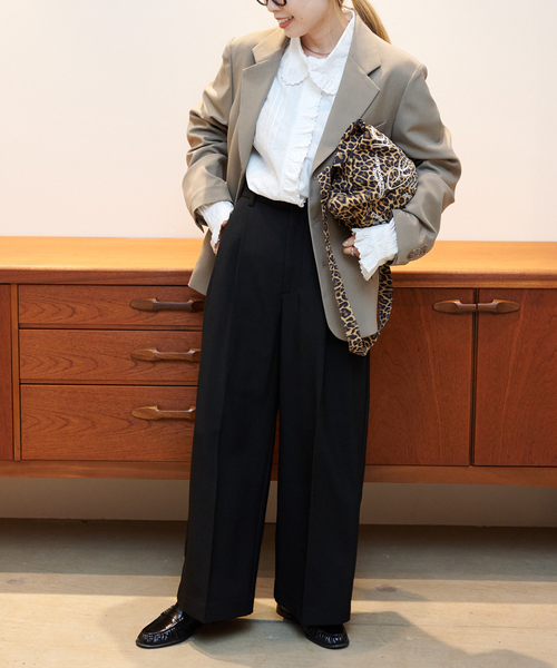 OUTDOOR PRODUCTS(アウトドアプロダクツ)の「≪ WEB限定追加 ≫ORDINARY タックワイドスラックス(スラックス・レディース・ブラック・40/38/36/34)」の16枚目の写真