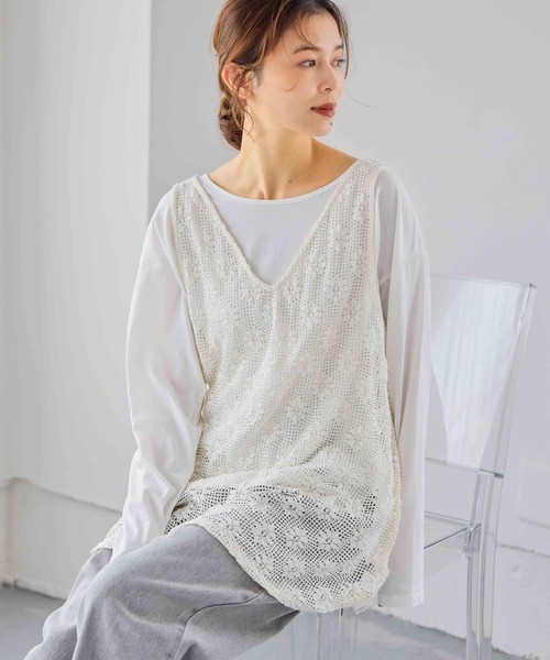 studio CLIP(スタディオクリップ)の「メッシュジャガードチュニックベスト(ベスト・レディース・カーキ/オフホワイト・FREE)」の4枚目の写真