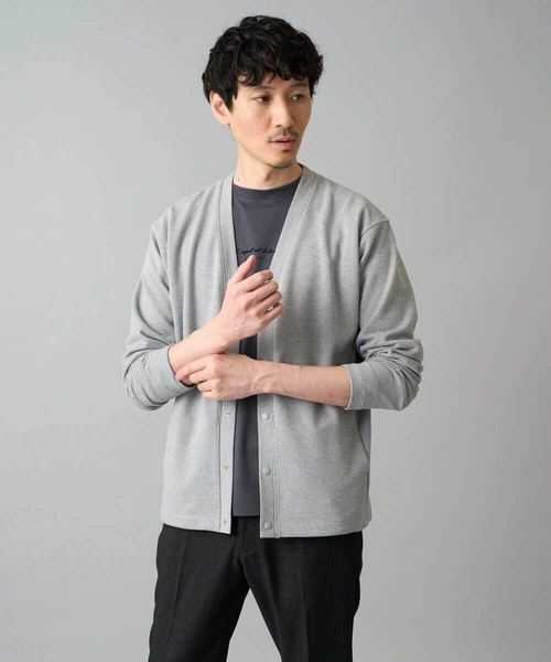 a.v.v（アーヴェヴェ）の「【イージーケア/洗濯機で洗える/毛玉になりにくい】ガーターカーディガン（カーディガン/ボレロ・メンズ・チャコールグレー/ダークインディゴブルー/ライトグレー・48/50/46）」の3枚目の写真
