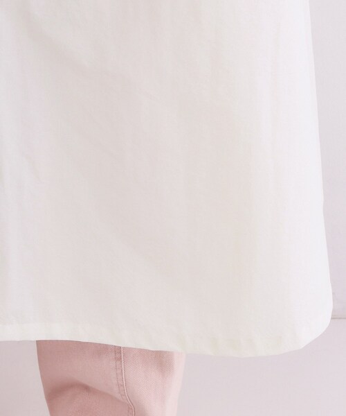 OPAQUE.CLIP(オペークドットクリップ)の「撥水フードZIPロングコート【洗濯機OK】(その他アウター・レディース・オフホワイト/チャコールグレー・42/40/38)」の17枚目の写真